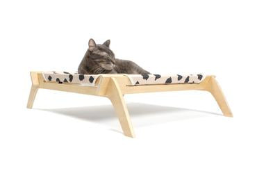 https: www.wagsandwoofers.com collections walktime products lummi-led-dog-walking-light